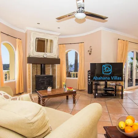 Abahana Villas Chaplin Βίλα